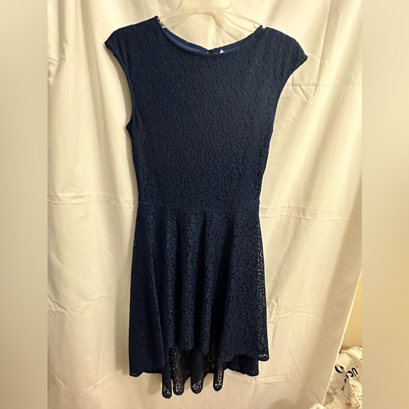 Ali & Jay size Small Blue Laced mini Dress - Picture 1 of 4